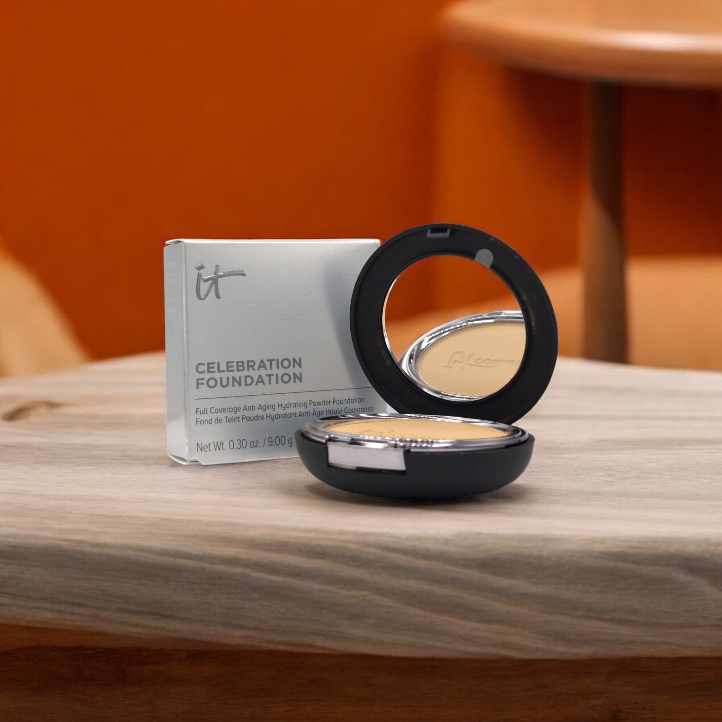 Celebration Foundation IT Cosmetics - Bronceado medio 0,30 oz / 9 g