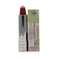 Color de labios que da forma al lápiz labial dramáticamente diferente de Clinique